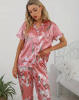 Eleganter Damen Pyjama mit Floralem Design 0