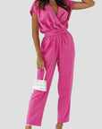 Eleganter Jumpsuit mit V-Ausschnitt für Hochzeiten 0