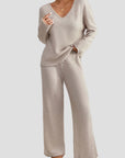 Elegantes Strickset für stilvolle Alltagsmomente 0