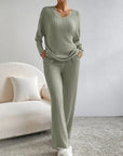 Elegantes Strickset für stilvolle Alltagsmomente 10