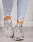 Orthopädische Schuhe für schmerzfreies Gehen 1