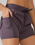 Sportliche Schwimmshorts mit praktischer Tasche 3