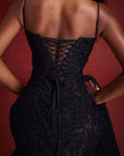 Trägerloses Strickkleid mit romantischem Look – Bequem und elegant für besondere Anlässe 4