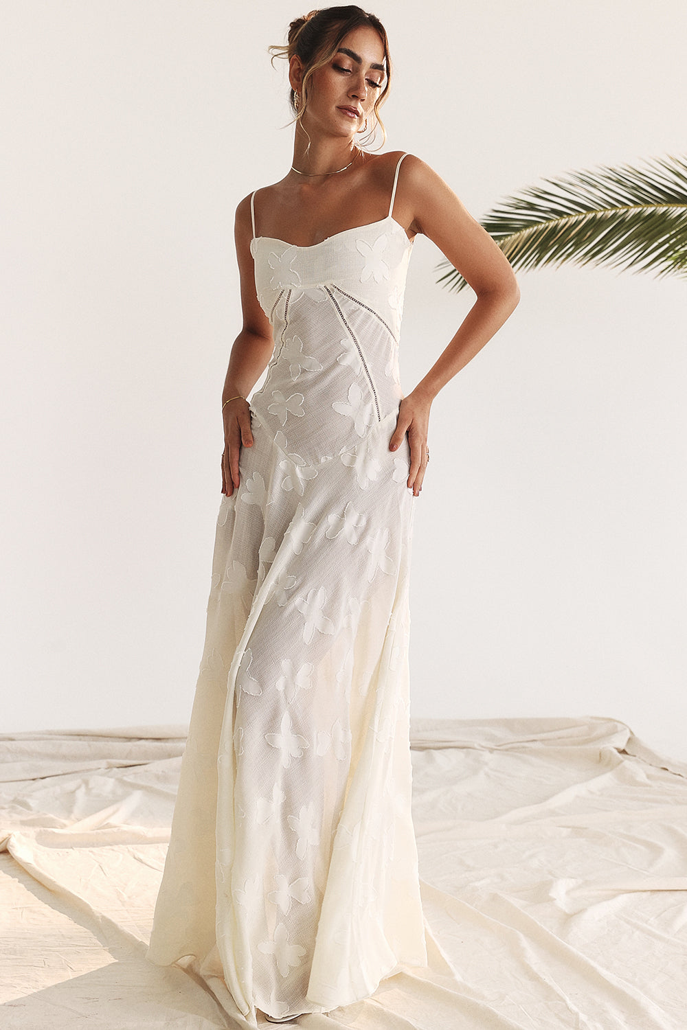 Trägerloses Strickkleid mit romantischem Look – Bequem und elegant für besondere Anlässe 7