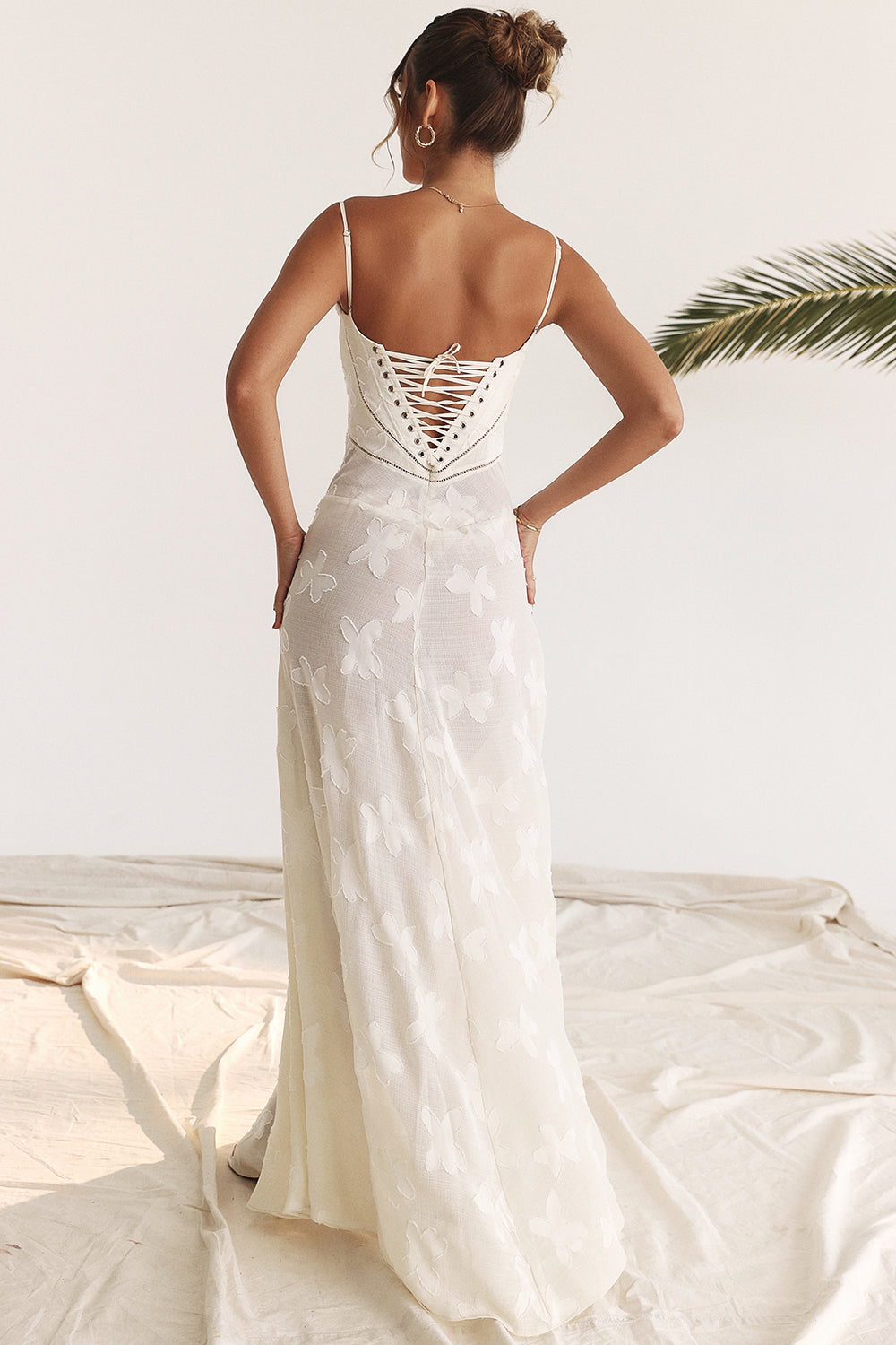 Trägerloses Strickkleid mit romantischem Look – Bequem und elegant für besondere Anlässe 8