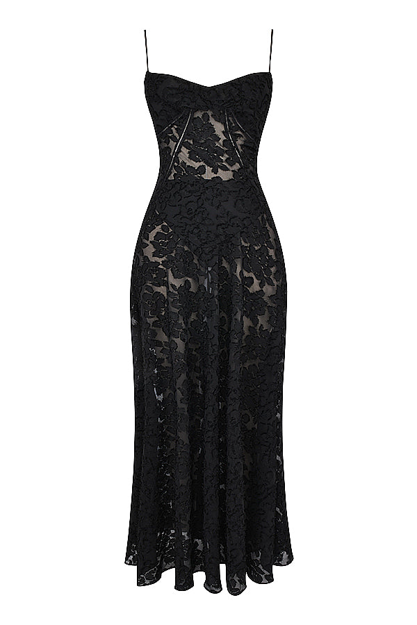 Trägerloses Strickkleid mit romantischem Look – Bequem und elegant für besondere Anlässe 2