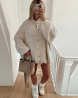 Bequeme Strickjacke mit Geripptem Ausschnitt 1