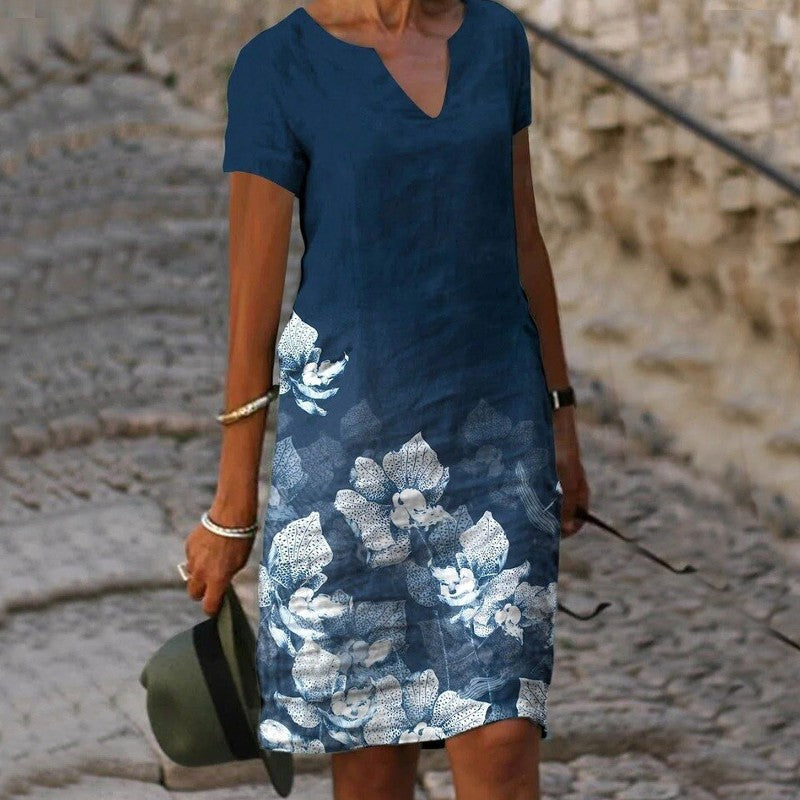 Blumenkleid mit fließendem Schnitt und floralem Design – Ideal für Sommerpartys 2