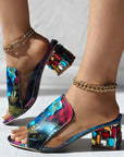 Bunte Sandalen mit eleganter Blockabsatz 0