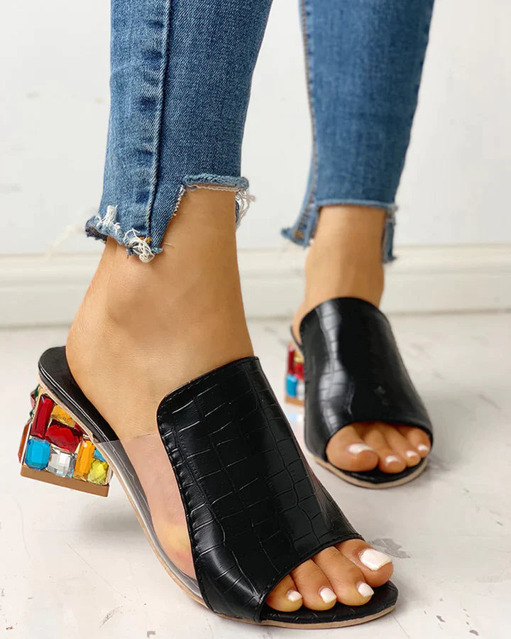 Bunte Sandalen mit eleganter Blockabsatz 4