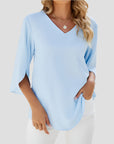 Elegante V-Ausschnitt Bluse mit 3/4-Ärmeln – Ideal für festliche Anlässe 1