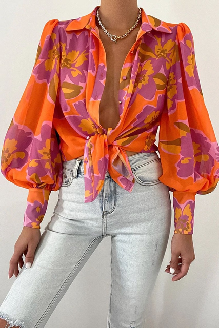 Elegante Damenbluse mit Blattdruck für jeden Anlass 1