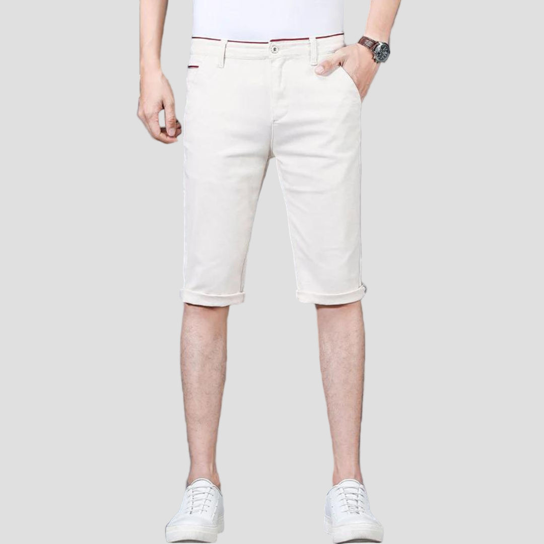 Elegante Golfshorts für unbeschwertes Spiel 0