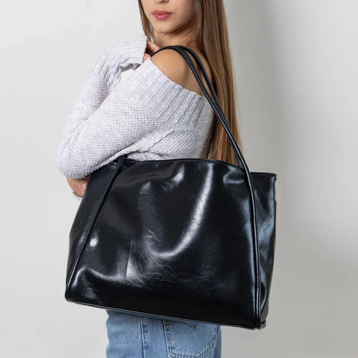 Elegante Handtasche für zeitlose Schönheit 2