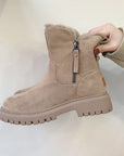 Elegante Samtstiefel für stilvolle Wintertage 4
