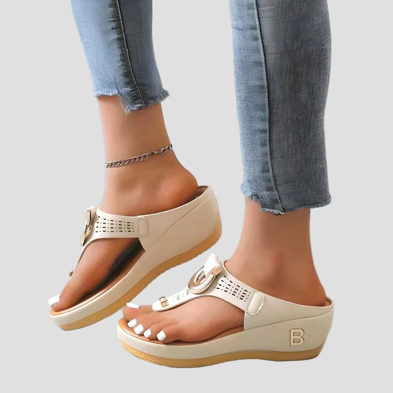 Elegante Sandalen für Unvergesslichen Komfort 0