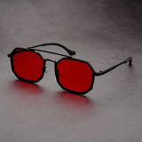 Elegante Sonnenbrille mit Klassischem Charme 0