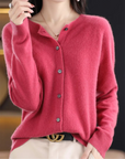 Elegante Strickjacke mit Rundhalsausschnitt für jeden Anlass 0