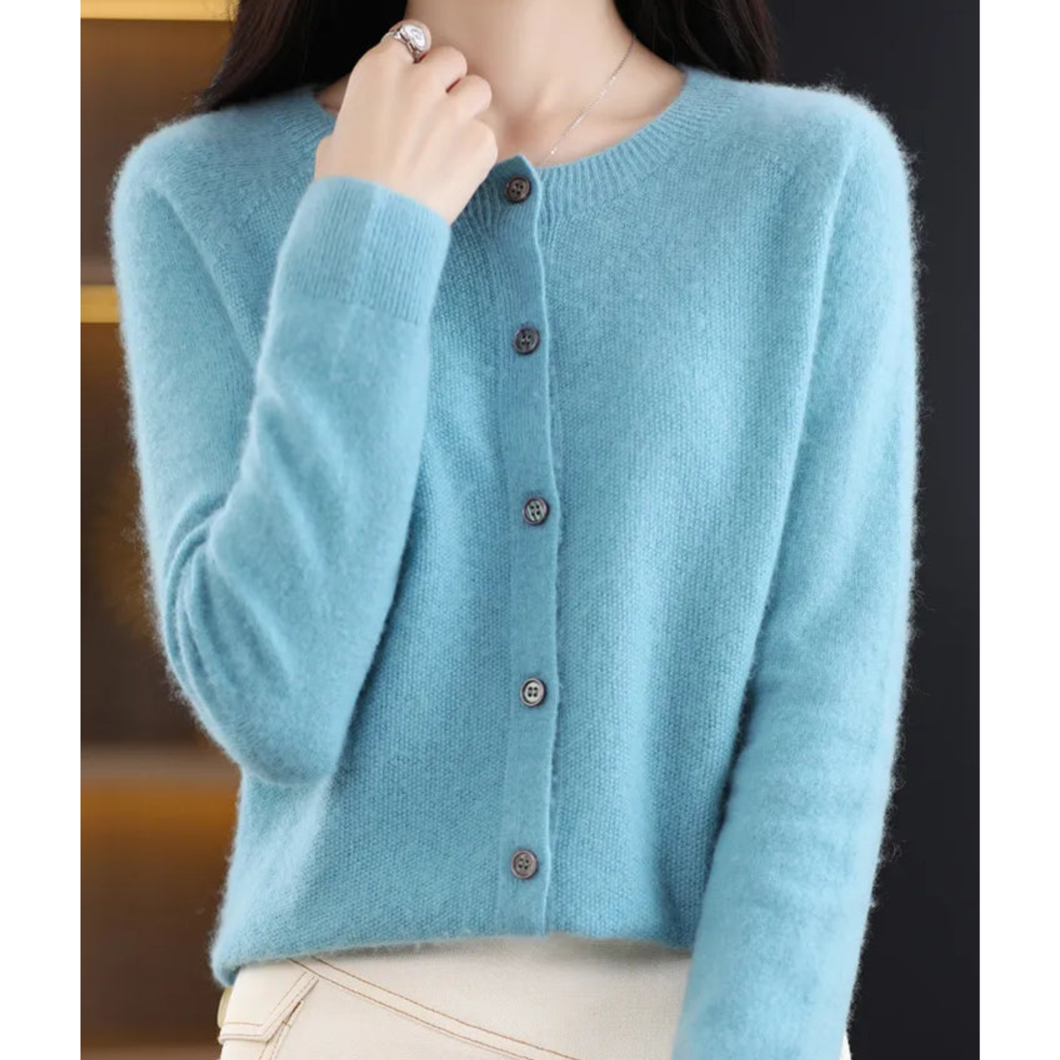 Elegante Strickjacke mit Rundhalsausschnitt für jeden Anlass 3