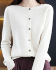 Elegante Strickjacke mit Rundhalsausschnitt für jeden Anlass 4
