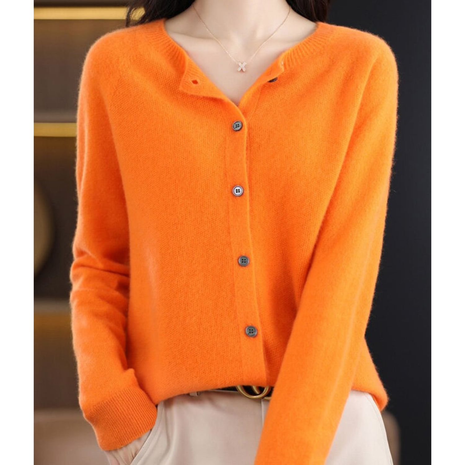 Elegante Strickjacke mit Rundhalsausschnitt für jeden Anlass 7