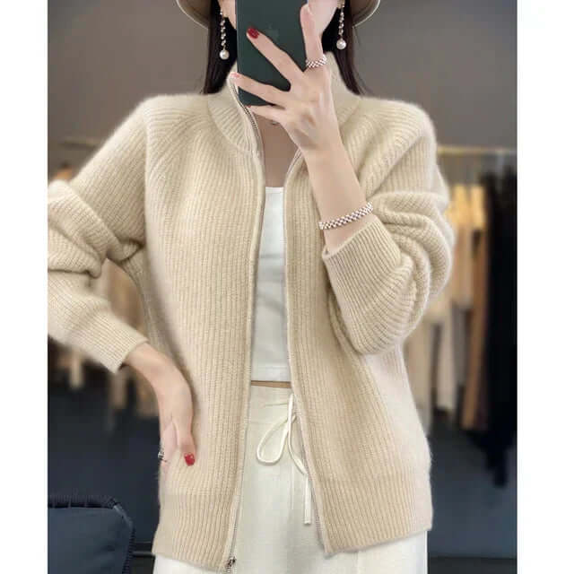 Elegante Strickjacke mit hohem Kragen 3