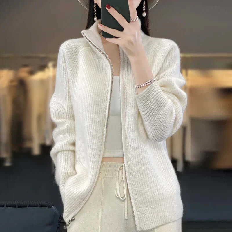 Elegante Strickjacke mit hohem Kragen 7