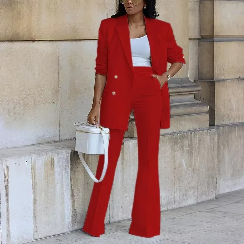 Eleganter Damenanzug mit Blazer und Ausgestellten Hosen für Festliche Anlässe 2