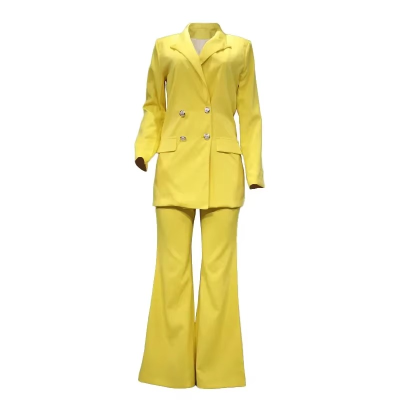 Eleganter Damenanzug mit Blazer und Ausgestellten Hosen für Festliche Anlässe 5