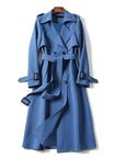 Eleganter Damenmantel mit femininer Silhouette 1
