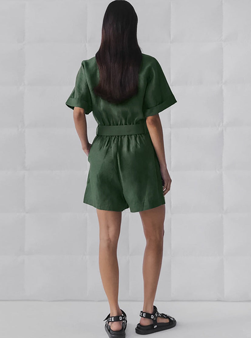 Eleganter Jumpsuit mit Taillengürtel für Sommernächte 3
