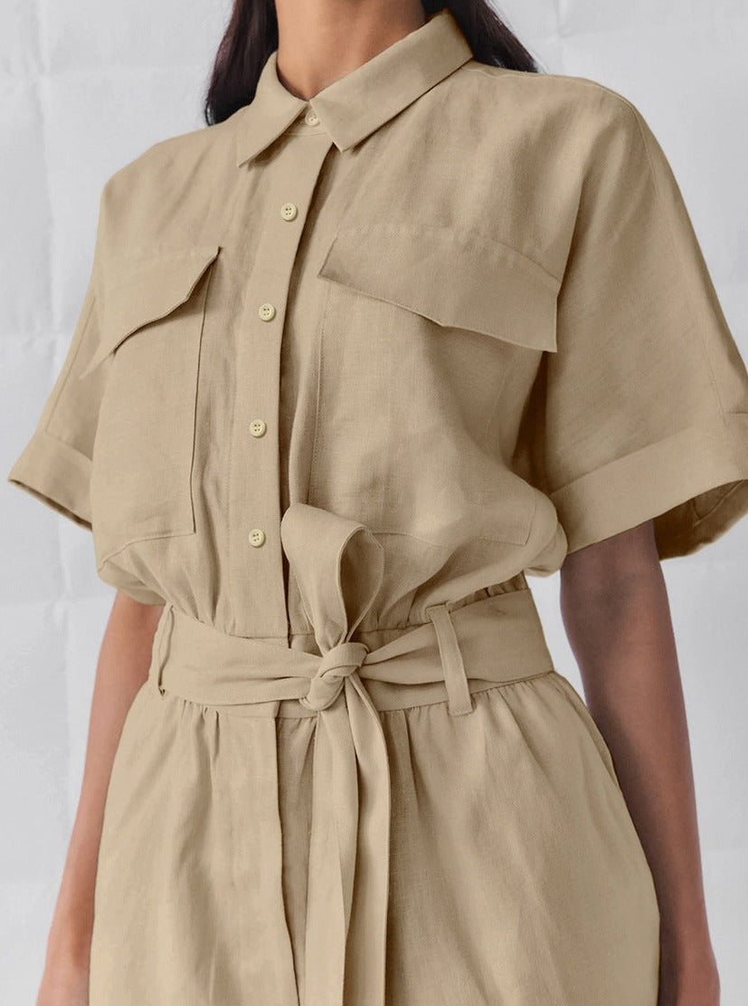 Eleganter Jumpsuit mit Taillengürtel für Sommernächte 5