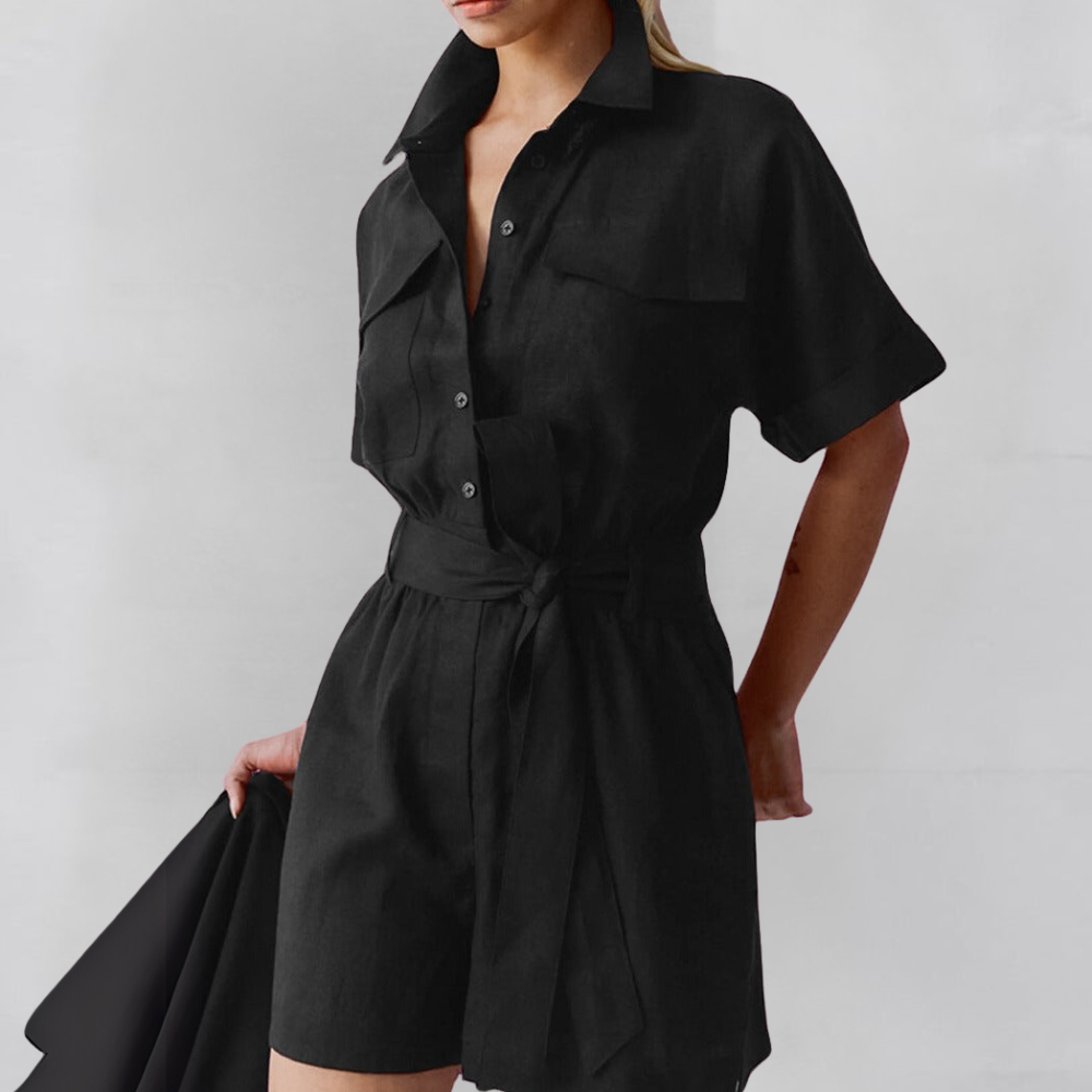Eleganter Jumpsuit mit Taillengürtel für Sommernächte 7