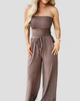 Eleganter Jumpsuit mit V-Ausschnitt für besondere Anlässe 0