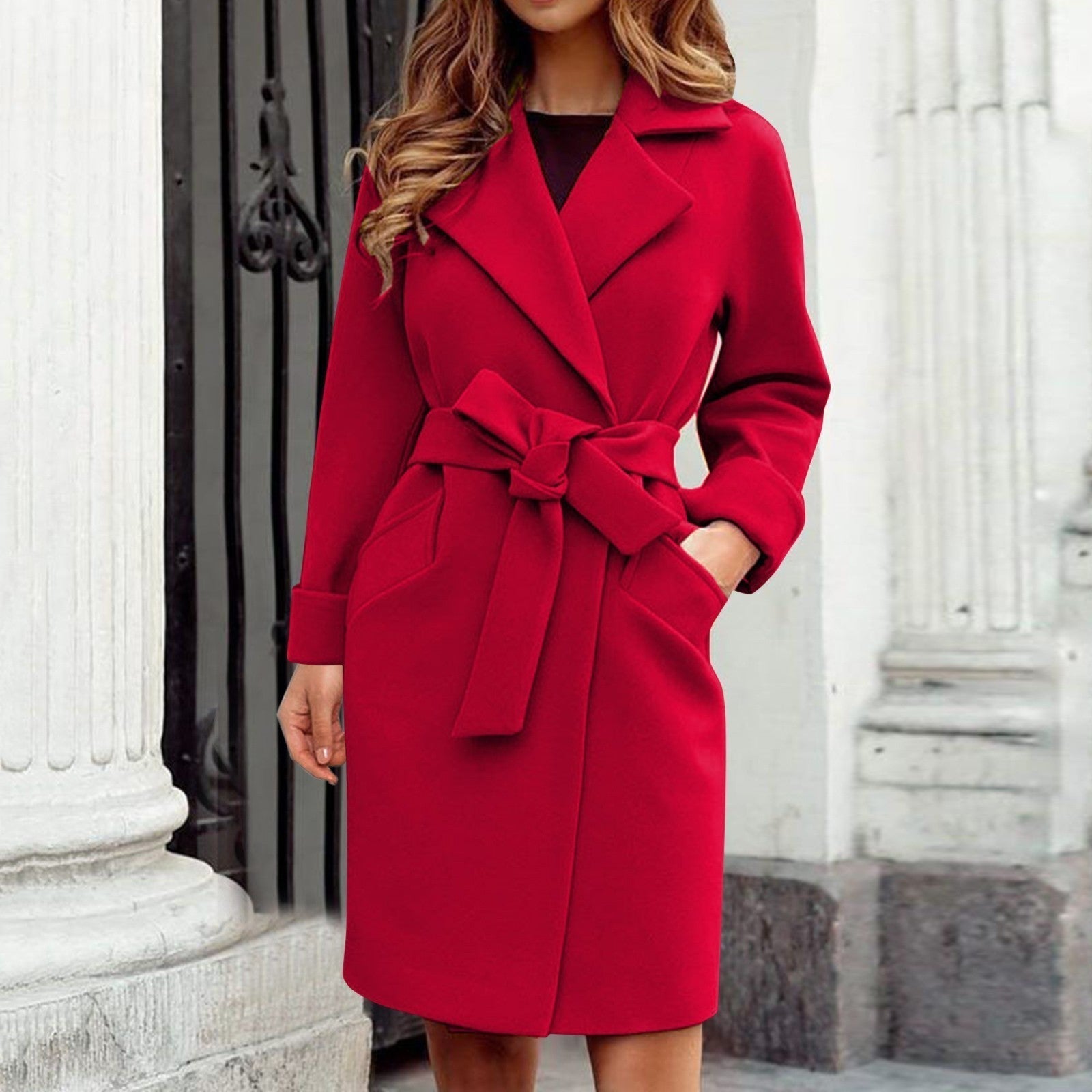 Eleganter Trenchcoat in Beige für Stilbewusste 1