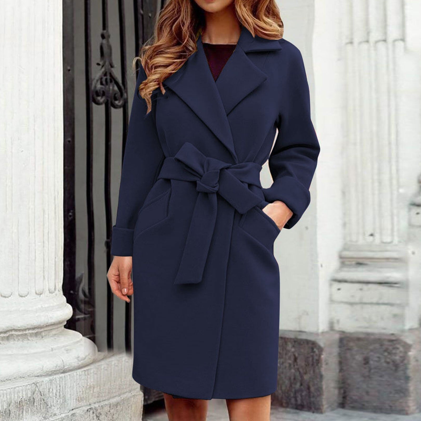 Eleganter Trenchcoat in Beige für Stilbewusste 2