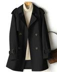 Eleganter Trenchcoat mit tailliertem Schnitt 0