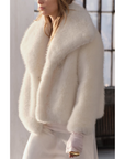 Eleganter Wintermantel mit luxuriöser Wärme 2