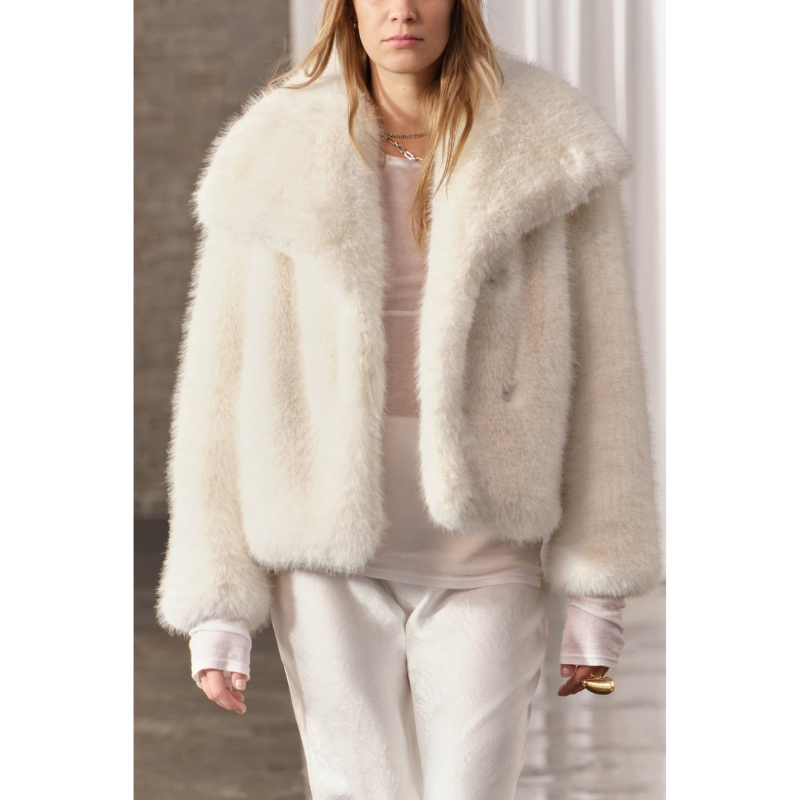 Eleganter Wintermantel mit luxuriöser Wärme 3
