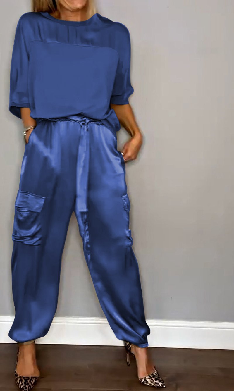 Eleganter Damen Zweiteiler aus Satin für Sommeranlässe – Stilvolles Hemd und maßgeschneiderte Hose 9