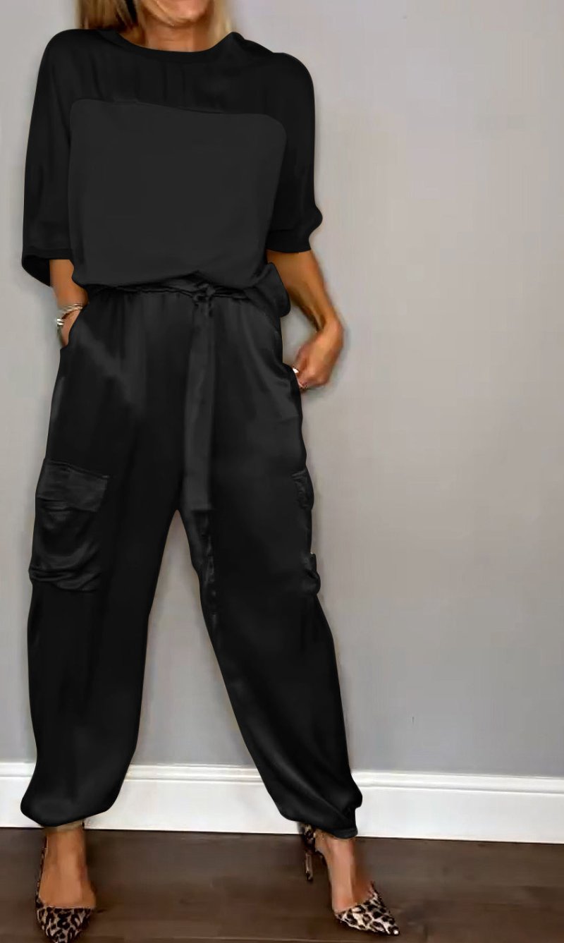 Eleganter Damen Zweiteiler aus Satin für Sommeranlässe – Stilvolles Hemd und maßgeschneiderte Hose 10