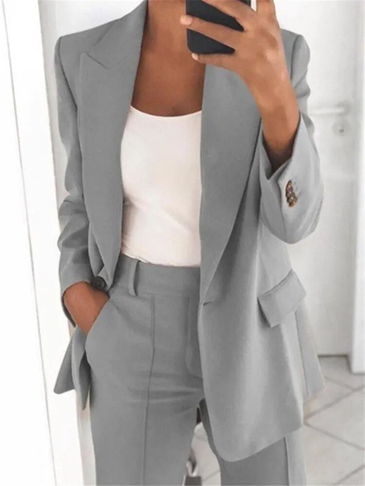 Elegantes Damen Anzug Set – Zweiteiliges Outfit für Büro und besondere Anlässe 2