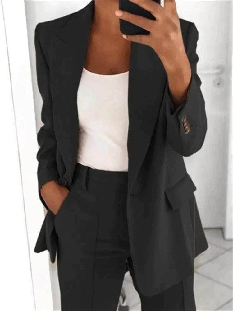 Elegantes Damen Anzug Set – Zweiteiliges Outfit für Büro und besondere Anlässe 3