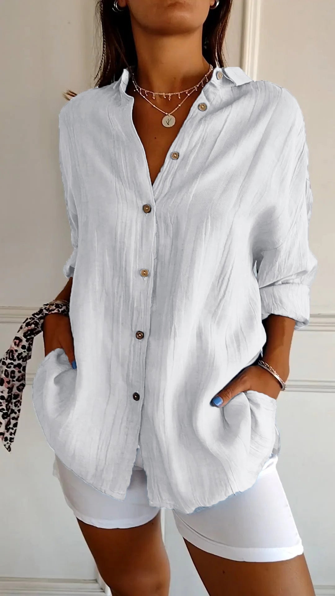 Elegantes Button-Down-Hemd aus atmungsaktivem Material für vielseitige Anlässe 12