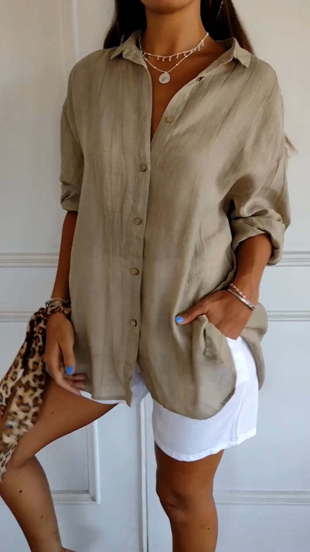Elegantes Button-Down-Hemd aus atmungsaktivem Material für vielseitige Anlässe 3