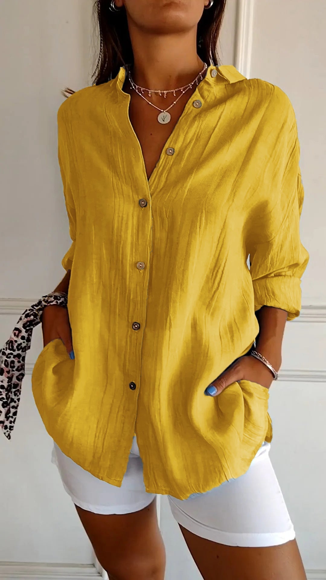 Elegantes Button-Down-Hemd aus atmungsaktivem Material für vielseitige Anlässe 5