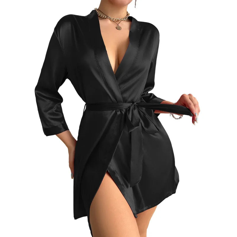 Elegantes Kurzkleid mit Gürtel für stilvolle Auftritte 8