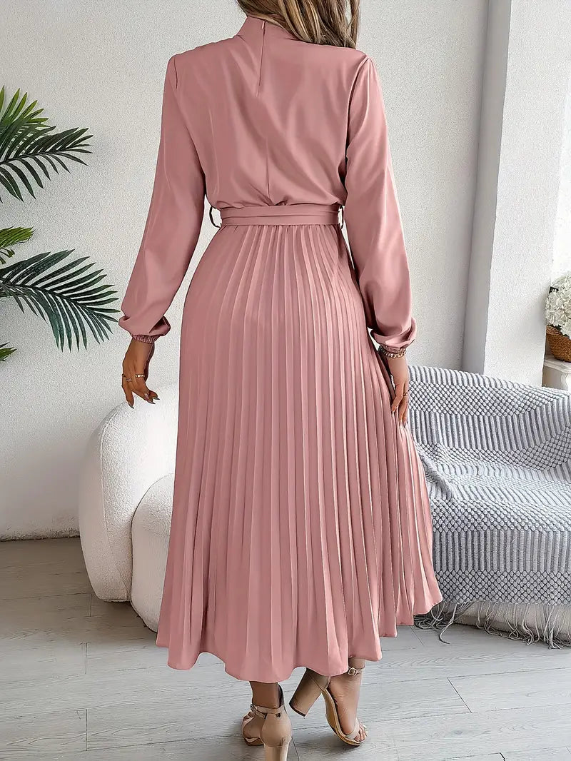 Elegantes Midikleid mit plissiertem Design 7