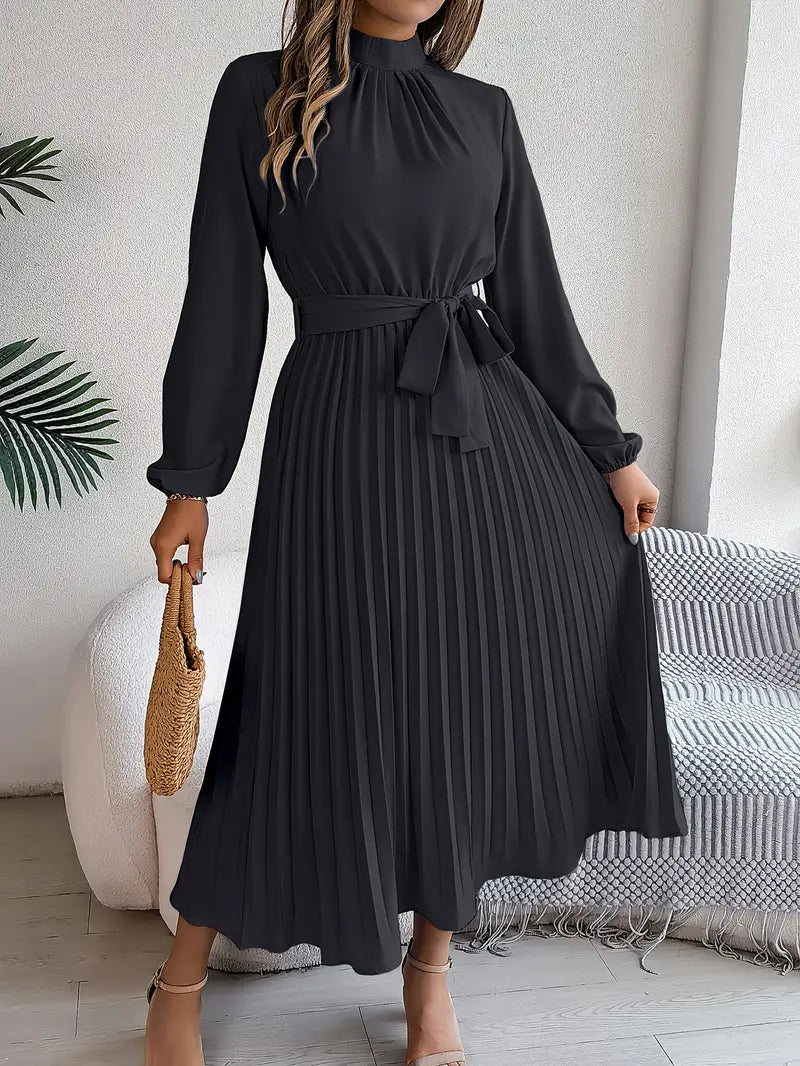 Elegantes Midikleid mit plissiertem Design 9