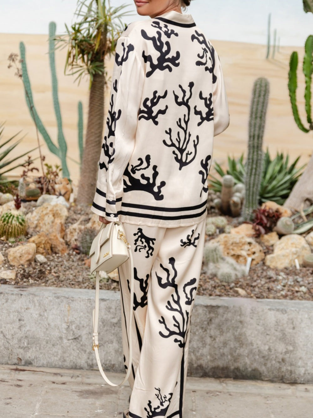 Elegantes Pyjama Set mit Seidigem Glanz 2